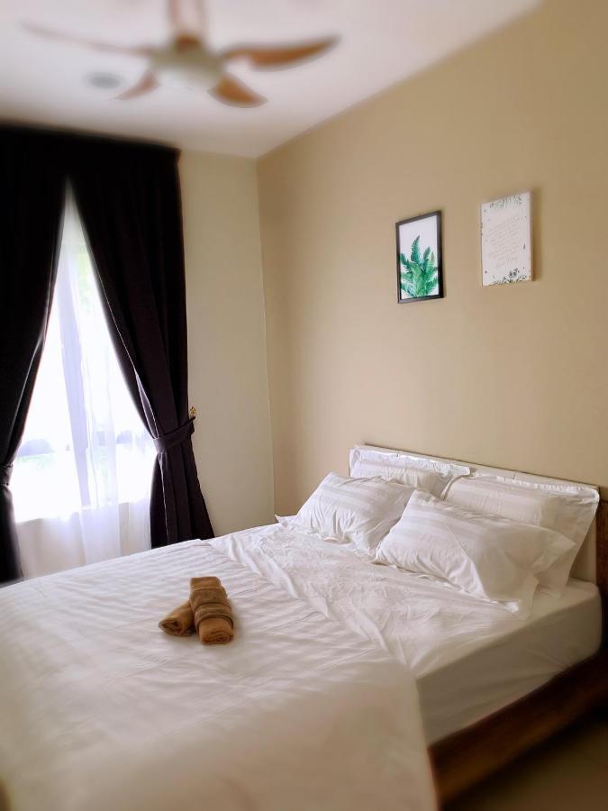 Aries Homestay イポー エクステリア 写真
